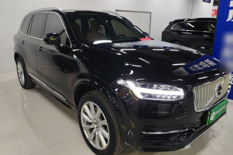 Used Volvo XC90 New Energy 2018 E-Drive Hybrid T8 Prestige 7-Seater Exterior 2
