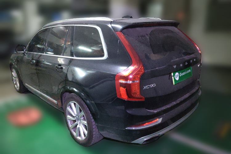 Used Volvo XC90 New Energy 2018 E-Drive Hybrid T8 Prestige 7-Seater Exterior 3