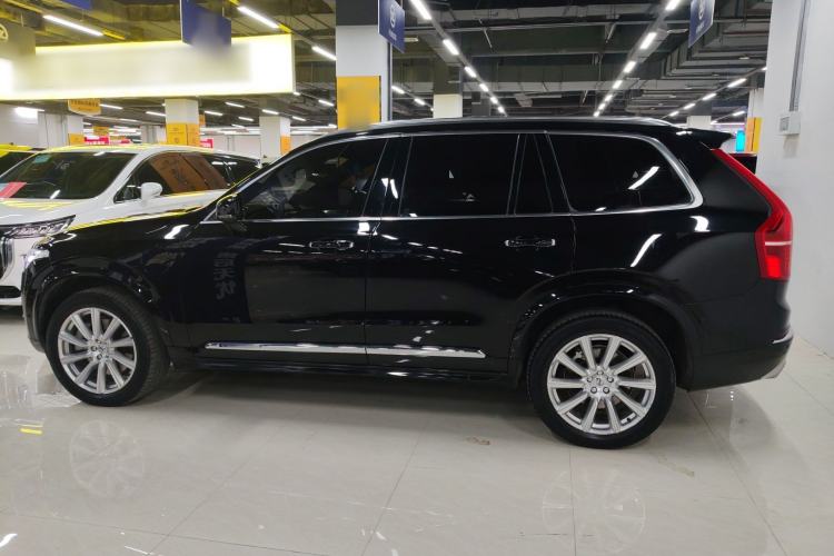 Used Volvo XC90 New Energy 2018 E-Drive Hybrid T8 Prestige 7-Seater Exterior 3
