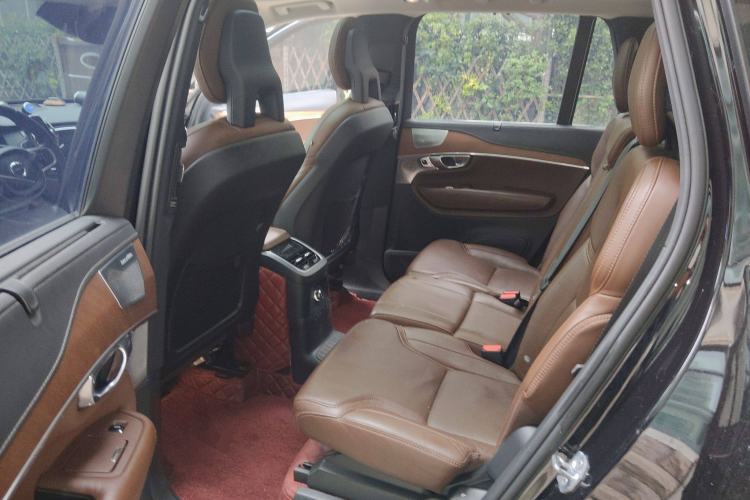 Used Volvo XC90 New Energy 2018 E-Drive Hybrid T8 Prestige 7-Seater Left Rear Seat