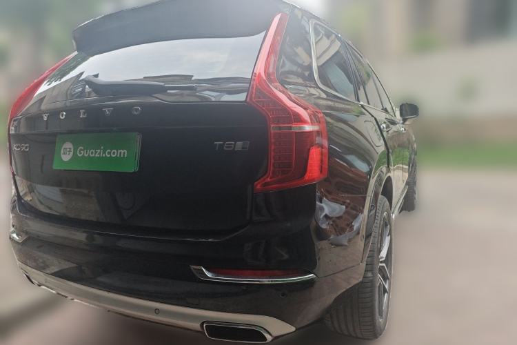 Used Volvo XC90 New Energy 2018 E-Drive Hybrid T8 Prestige 7-Seater Rear Right 45 Deg