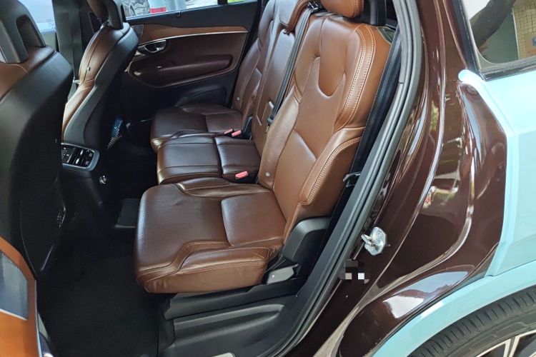 Used Volvo XC90 New Energy 2018 E-Drive Hybrid T8 Prestige 7-Seater Left Rear Seat