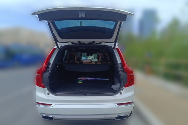 Used Volvo XC90 New Energy 2018 E-Drive Hybrid T8 Prestige 7-Seater Trunk