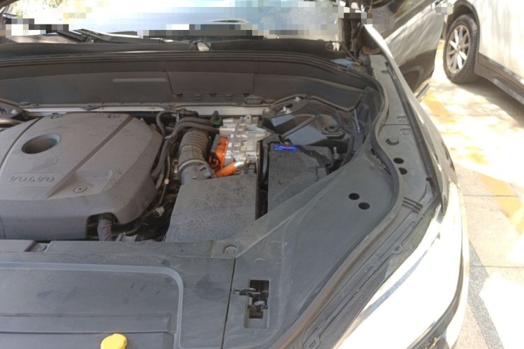 Used Volvo XC90 New Energy 2019 E-Drive Hybrid T8 Prestige 7-Seater China VI Standard Engine Bay Left