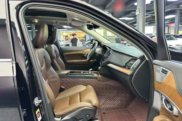 Used Volvo XC90 New Energy 2019 E-Drive Hybrid T8 Luxury Edition 7-Seater China V Standard Exterior 2