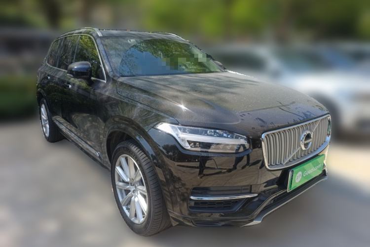 Used Volvo XC90 New Energy 2019 E-Drive Hybrid T8 Prestige 7-Seater China VI Standard Front Right 45 Deg