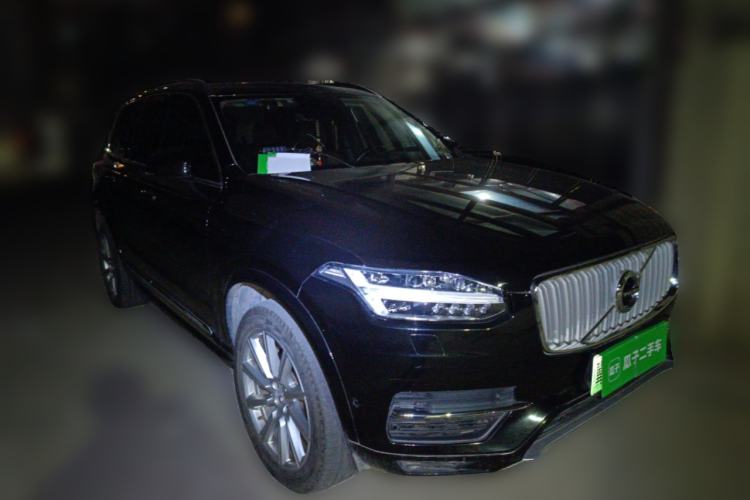 Used Volvo XC90 New Energy 2019 E-Drive Hybrid T8 Prestige 7-Seater China VI Standard Front Right 45 Deg
