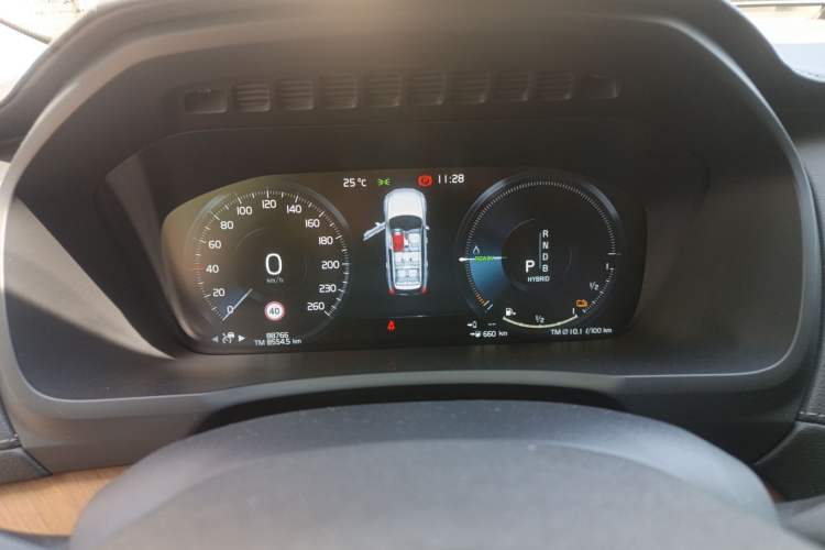 Used Volvo XC90 New Energy 2019 E-Drive Hybrid T8 Prestige 7-Seater China VI Standard Instrument Cluster