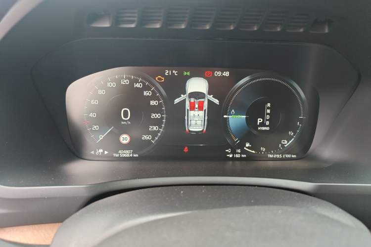 Used Volvo XC90 New Energy 2019 E-Drive Hybrid T8 Prestige 7-Seater China VI Standard Instrument Cluster