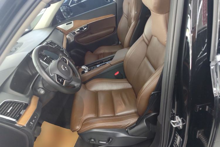 Used Volvo XC90 New Energy 2019 E-Drive Hybrid T8 Prestige 7-Seater China VI Standard Left Front Seat