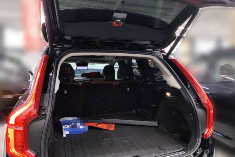 Used Volvo XC90 New Energy 2019 E-Drive Hybrid T8 Prestige 7-Seater China VI Standard Trunk