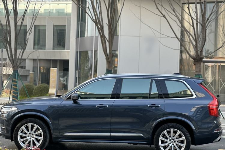 Used Volvo XC90 New Energy 2019 E-Drive Hybrid T8 Prestige 7-Seater China VI Standard Exterior 3