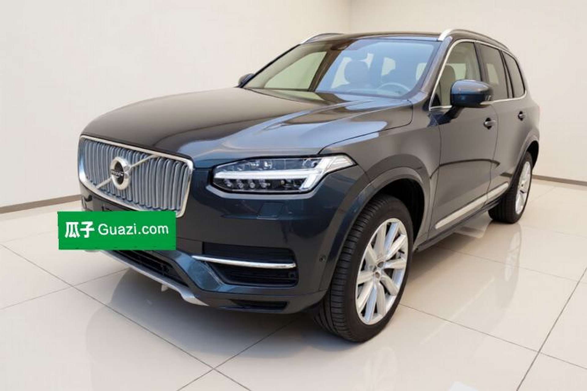 Used Volvo XC90 New Energy 2019 E-Drive Hybrid T8 Prestige 7-Seater China VI Standard Front Left 45 Deg