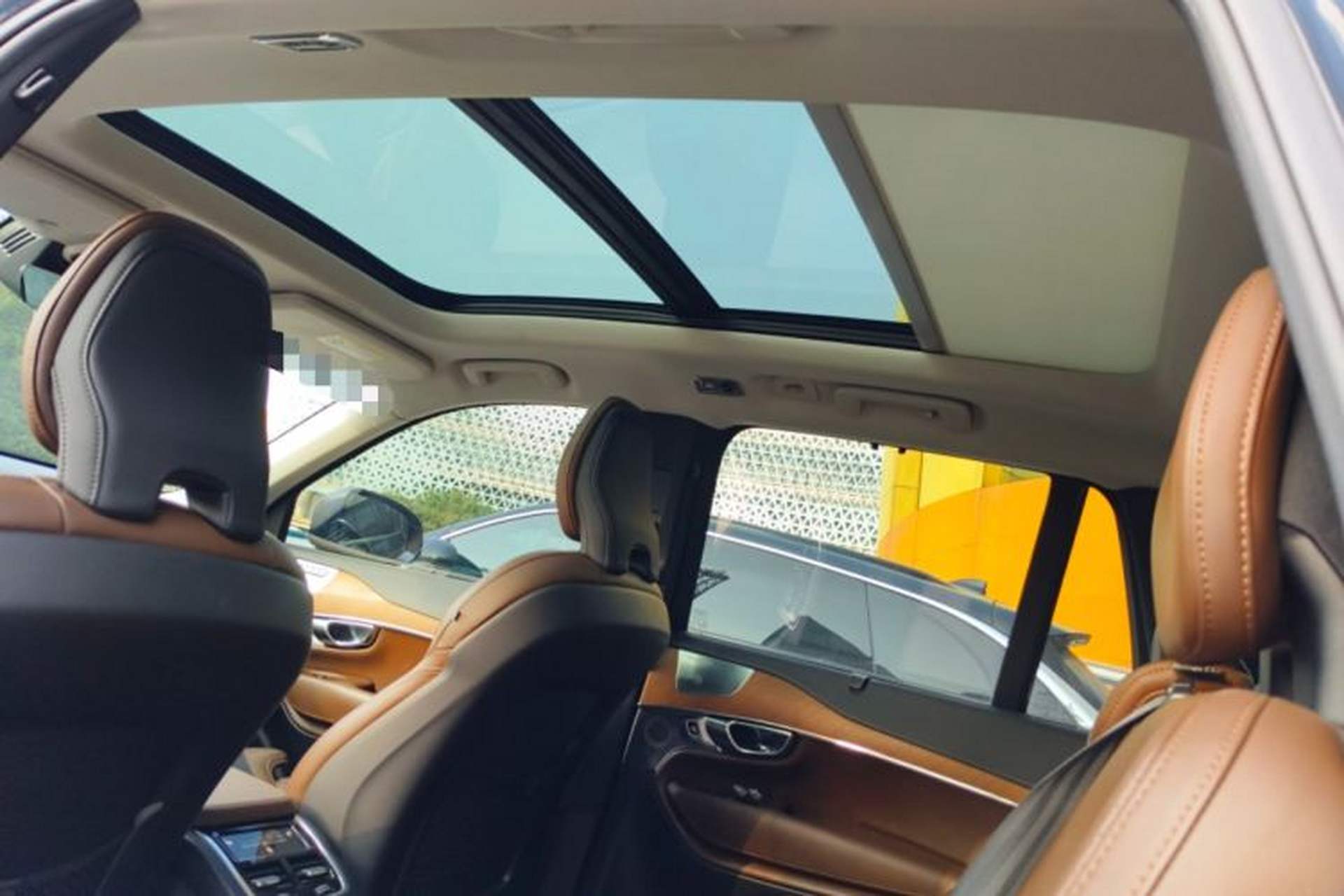 Used Volvo XC90 New Energy 2019 E-Drive Hybrid T8 Prestige 7-Seater China VI Standard Headliner