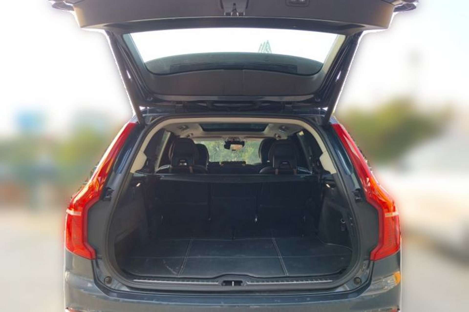 Used Volvo XC90 New Energy 2019 E-Drive Hybrid T8 Prestige 7-Seater China VI Standard Trunk