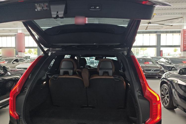 Used Volvo XC90 New Energy 2019 E-Drive Hybrid T8 Luxury Edition 7-Seater China V Standard Trunk