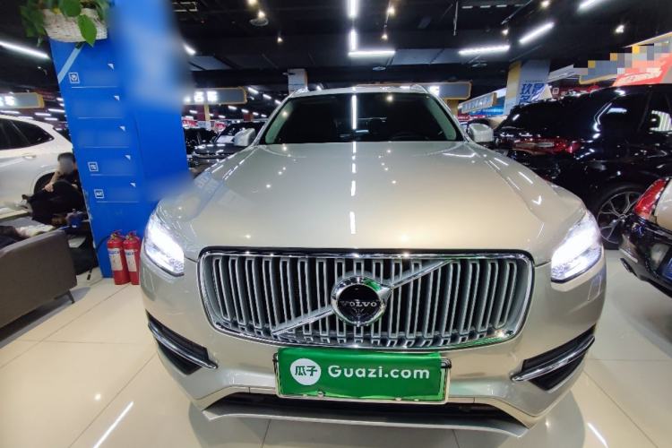Used Volvo XC90 New Energy 2019 E-Drive Hybrid T8 Prestige 7-Seater China VI Standard Front