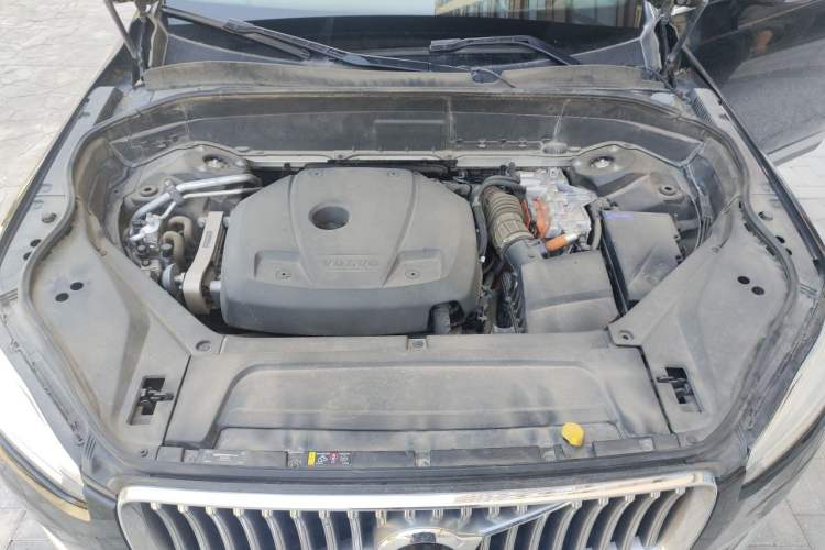 Used Volvo XC90 New Energy 2020 E-Drive Hybrid T8 Luxury Flagship 7-Seater Engine Bay