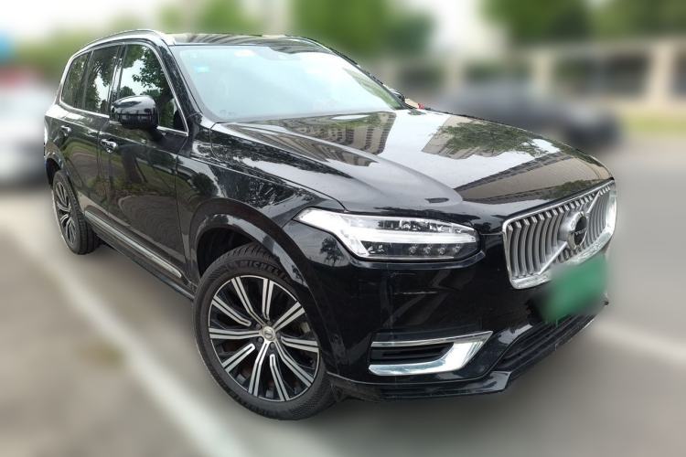 Used Volvo XC90 New Energy 2020 E-Drive Hybrid T8 Luxury Flagship 7-Seater Front Right 45 Deg