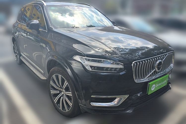 Used Volvo XC90 New Energy 2020 E-Drive Hybrid T8 Luxury Flagship 7-Seater Front Right 45 Deg