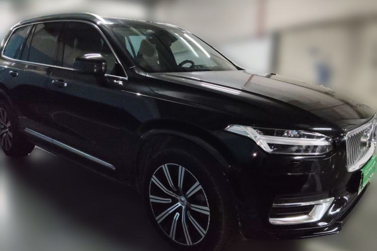 Used Volvo XC90 New Energy 2020 Facelift E-Drive Hybrid T8 Luxury Prestige 7-Seater Front Right 45 Deg