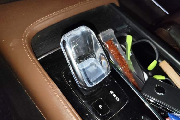 Used Volvo XC90 New Energy 2020 Facelift E-Drive Hybrid T8 Luxury Prestige 7-Seater Gear Lever