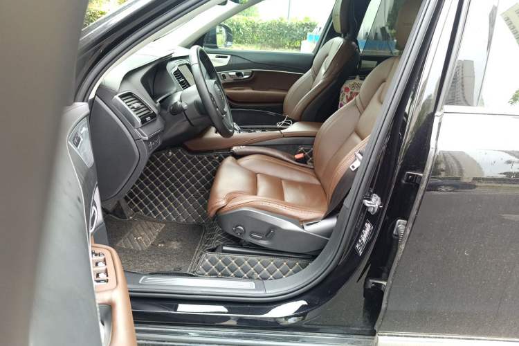 Used Volvo XC90 New Energy 2020 E-Drive Hybrid T8 Luxury Flagship 7-Seater Left Front Seat