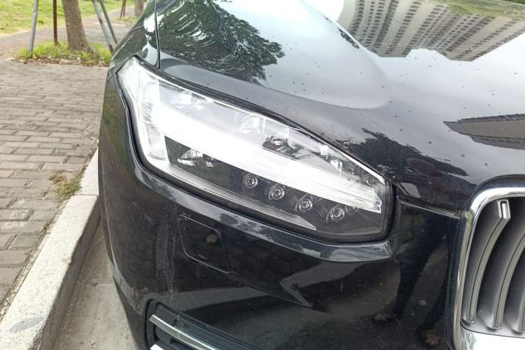 Used Volvo XC90 New Energy 2020 E-Drive Hybrid T8 Luxury Flagship 7-Seater Right Front Headlight