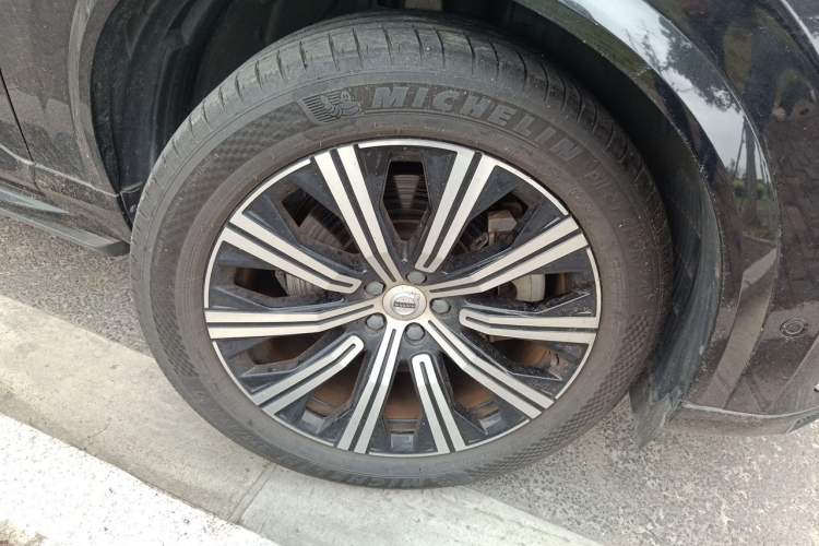 Used Volvo XC90 New Energy 2020 E-Drive Hybrid T8 Luxury Flagship 7-Seater Right Front Wheel Hub
