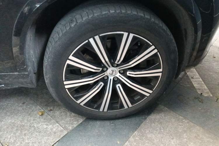 Used Volvo XC90 New Energy 2020 Facelift E-Drive Hybrid T8 Luxury Prestige 7-Seater Right Front Wheel Hub