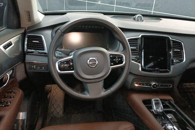 Used Volvo XC90 New Energy 2020 Facelift E-Drive Hybrid T8 Luxury Prestige 7-Seater Steering Wheel