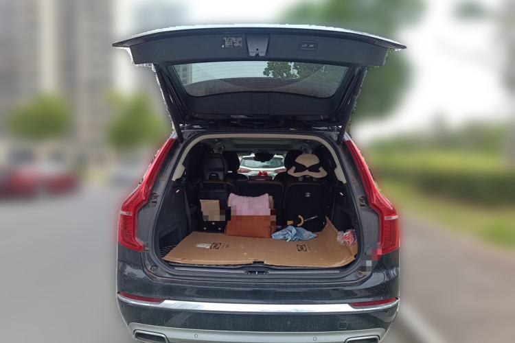 Used Volvo XC90 New Energy 2020 E-Drive Hybrid T8 Luxury Flagship 7-Seater Trunk