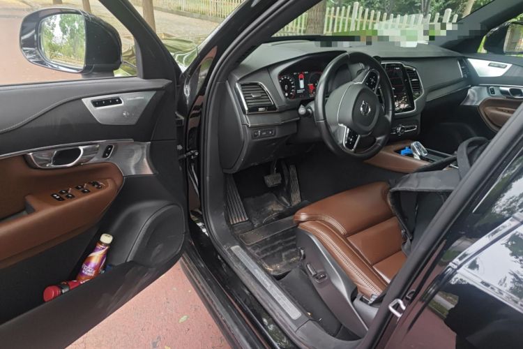 Used Volvo XC90 New Energy 2021 E-Drive Hybrid T8 Luxury Flagship 7-Seater Driver Seat