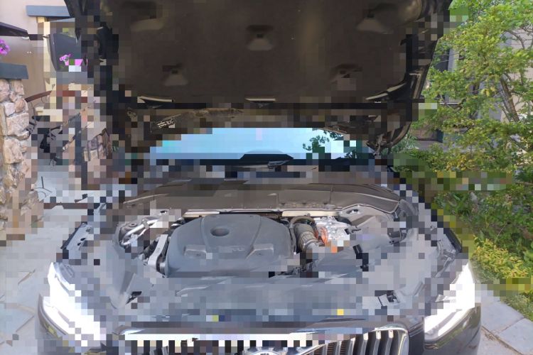Used Volvo XC90 New Energy 2021 E-Drive Hybrid T8 Luxury Flagship 7-Seater Engine Bay
