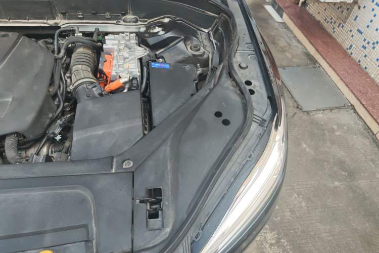 Used Volvo XC90 New Energy 2021 E-Drive Hybrid T8 Luxury Flagship 7-Seater Engine Bay Left