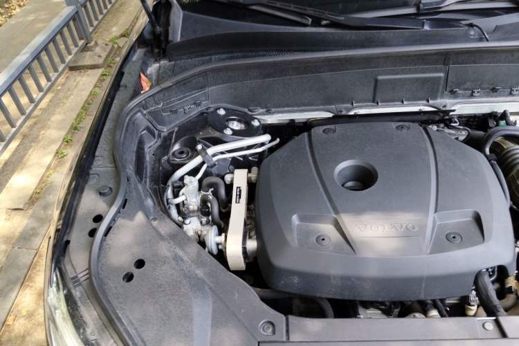 Used Volvo XC90 New Energy 2021 E-Drive Hybrid T8 Luxury Flagship 7-Seater Engine Bay Right
