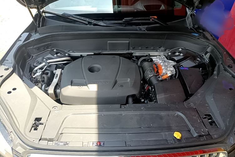 Used Volvo XC90 New Energy 2021 E-Drive Hybrid T8 Luxury Flagship 7-Seater Engine Bay