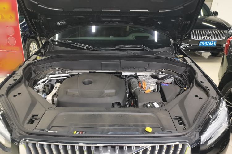 Used Volvo XC90 New Energy 2021 E-Drive Hybrid T8 Luxury Flagship 7-Seater Engine Bay