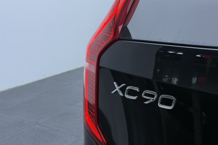 Used Volvo XC90 New Energy 2021 E-Drive Hybrid T8 Luxury Flagship 7-Seater Exterior 10