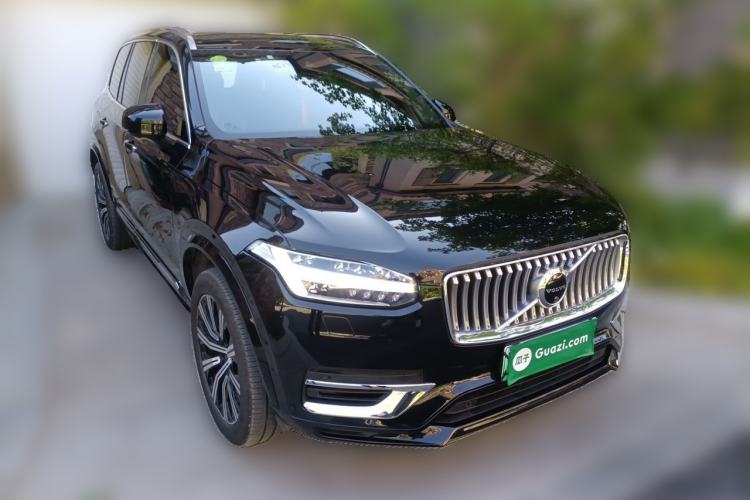 Used Volvo XC90 New Energy 2021 E-Drive Hybrid T8 Luxury Flagship 7-Seater Front Right 45 Deg