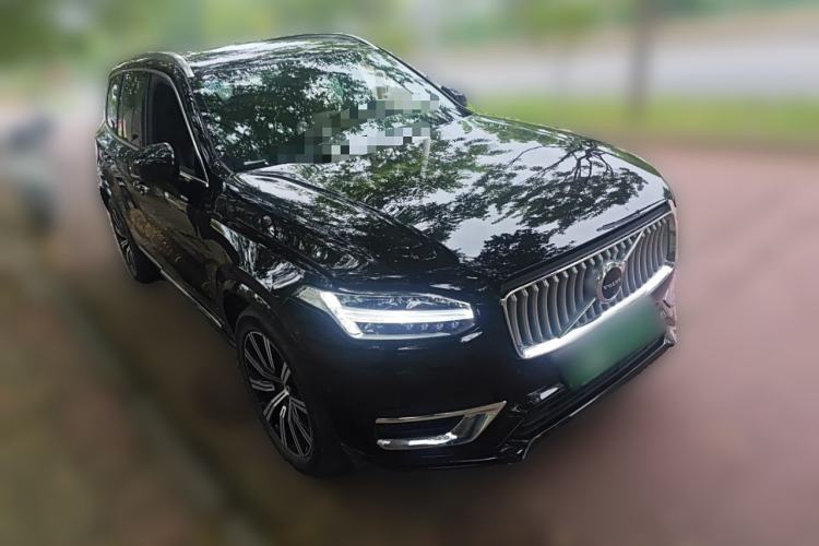 Used Volvo XC90 New Energy 2021 E-Drive Hybrid T8 Luxury Flagship 7-Seater Front Right 45 Deg