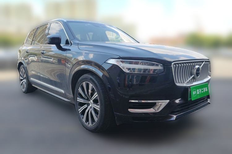 Used Volvo XC90 New Energy 2021 E-Drive Hybrid T8 Luxury Flagship 7-Seater Front Right 45 Deg