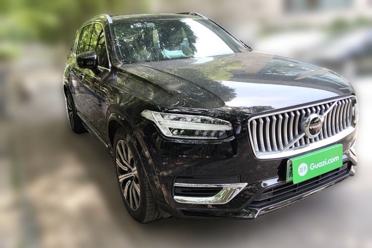 Used Volvo XC90 New Energy 2021 E-Drive Hybrid T8 Luxury Flagship 7-Seater Front Right 45 Deg