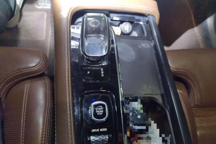 Used Volvo XC90 New Energy 2021 E-Drive Hybrid T8 Luxury Flagship 7-Seater Gear Lever