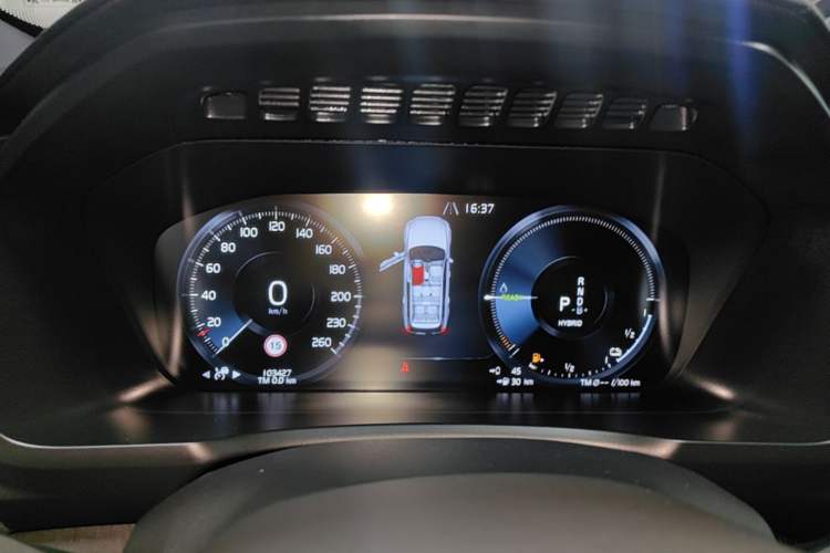 Used Volvo XC90 New Energy 2021 E-Drive Hybrid T8 Luxury Flagship 7-Seater Instrument Cluster