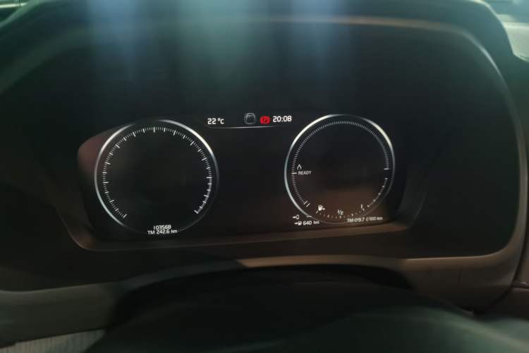 Used Volvo XC90 New Energy 2021 E-Drive Hybrid T8 Luxury Flagship 7-Seater Instrument Cluster
