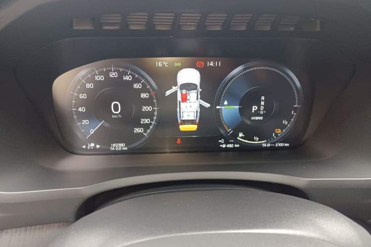 Used Volvo XC90 New Energy 2021 E-Drive Hybrid T8 Luxury Flagship 7-Seater Instrument Cluster