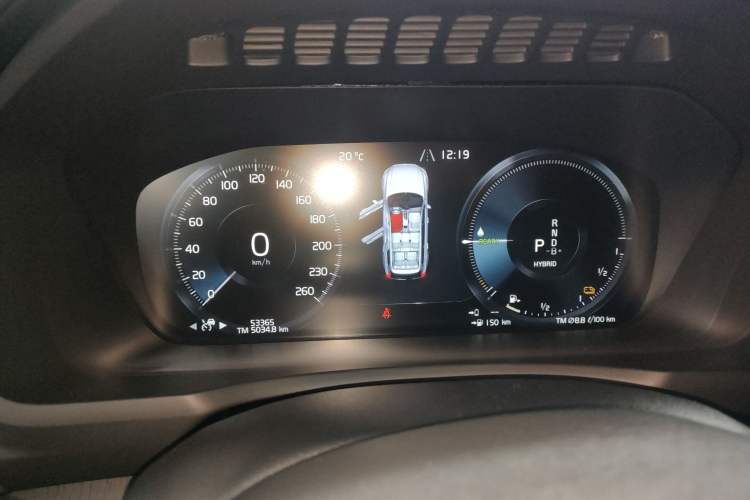 Used Volvo XC90 New Energy 2021 E-Drive Hybrid T8 Luxury Flagship 7-Seater Instrument Cluster