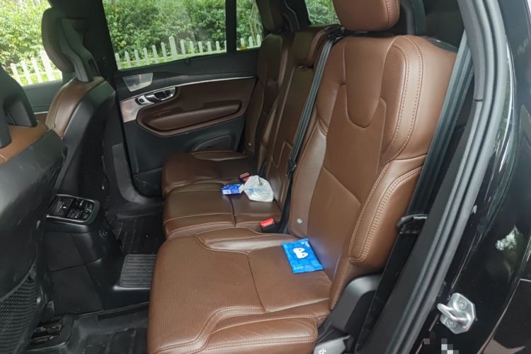 Used Volvo XC90 New Energy 2021 E-Drive Hybrid T8 Luxury Flagship 7-Seater Left Rear Seat