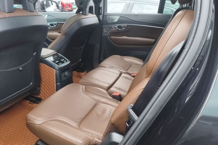 Used Volvo XC90 New Energy 2021 E-Drive Hybrid T8 Luxury Flagship 7-Seater Left Rear Seat
